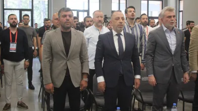 Kahramanmaraş İstiklalspor’un çiçeği burnunda başkanı Ahmet Gülpak, yeni teknik direktörü