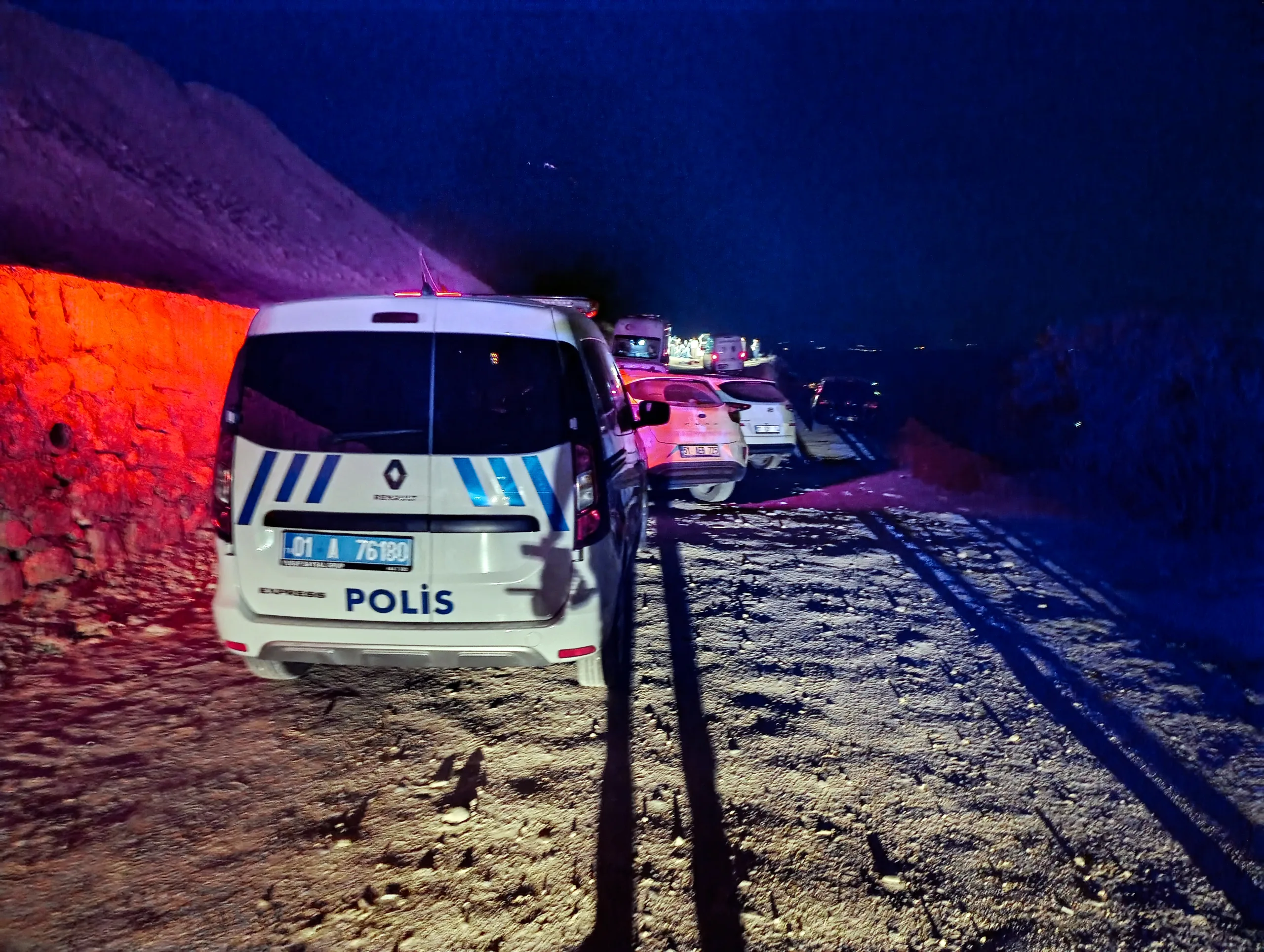 Seyir Tepesinde Silahlı Saldırı: 1’i Kadın 3 Ölü