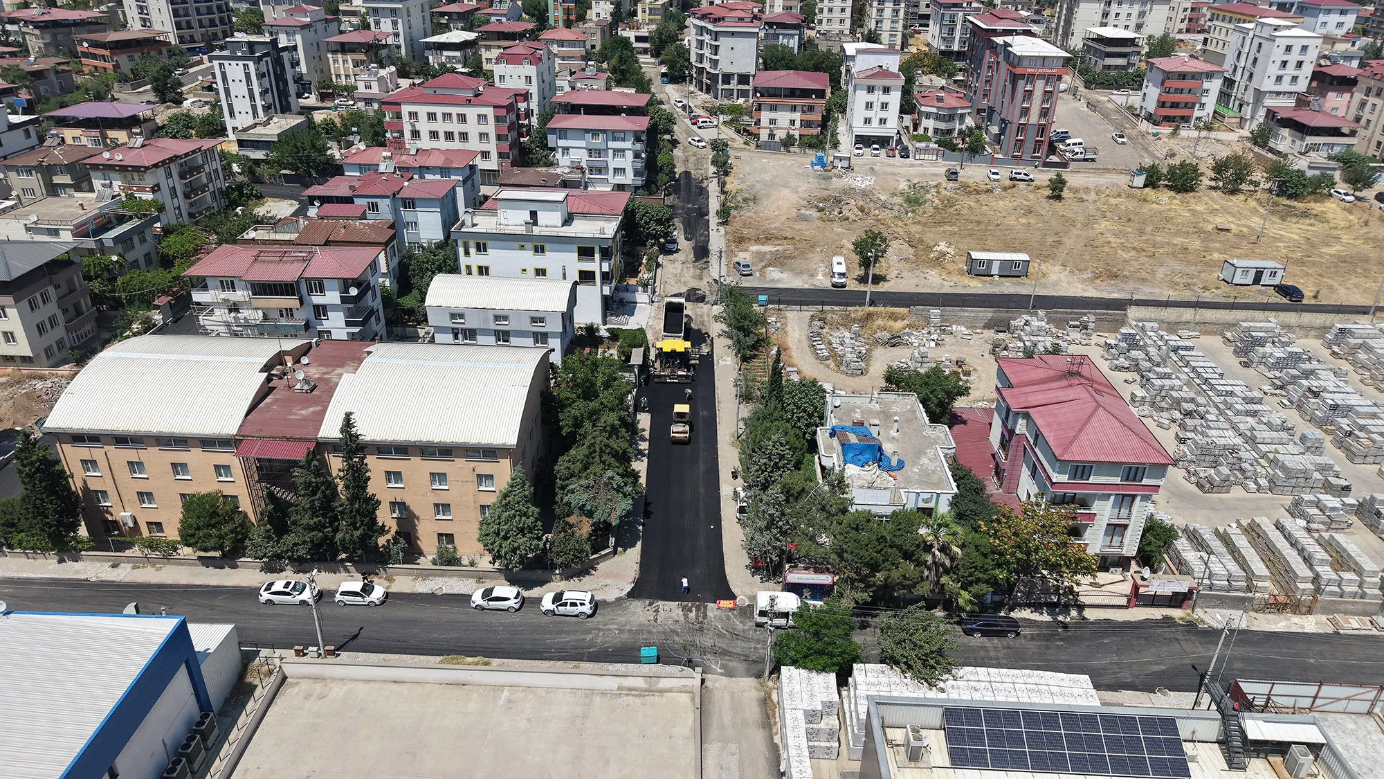 Kahramanmaraş’ta Asfalt Seferberliği Sürüyor