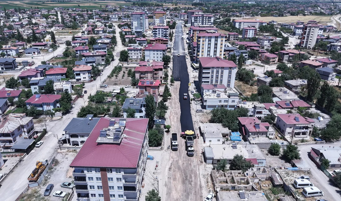 Kahramanmaraş Büyükşehir Belediyesi, Elbistan’ın en işlek ve kritik güzergahlarından biri