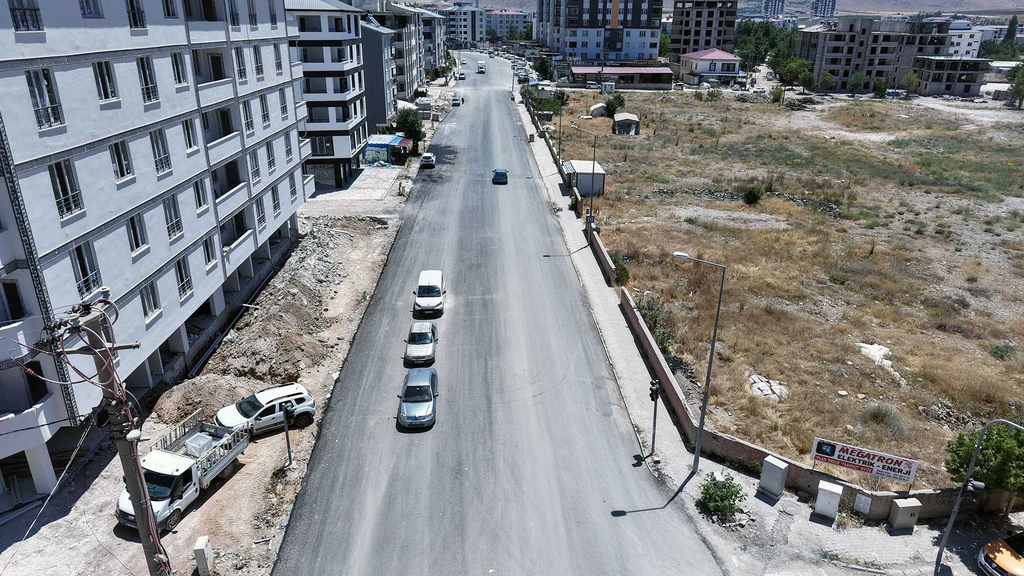 Büyükşehir, Elbistan Hacı Esat Efendi Caddesi’nde İlk Etabı Tamamladı
