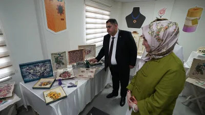 Kahramanmaraş Büyükşehir Belediyesinin Engelsiz Yaşam Merkezi’nde eğitim alan özel gereksinimli