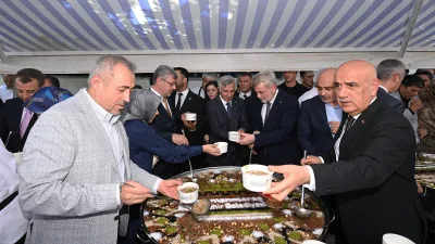 Kahramanmaraş Büyükşehir Belediyesi, Tarihi Ulu Camii’nde Cuma Namazı’nın ardından 5