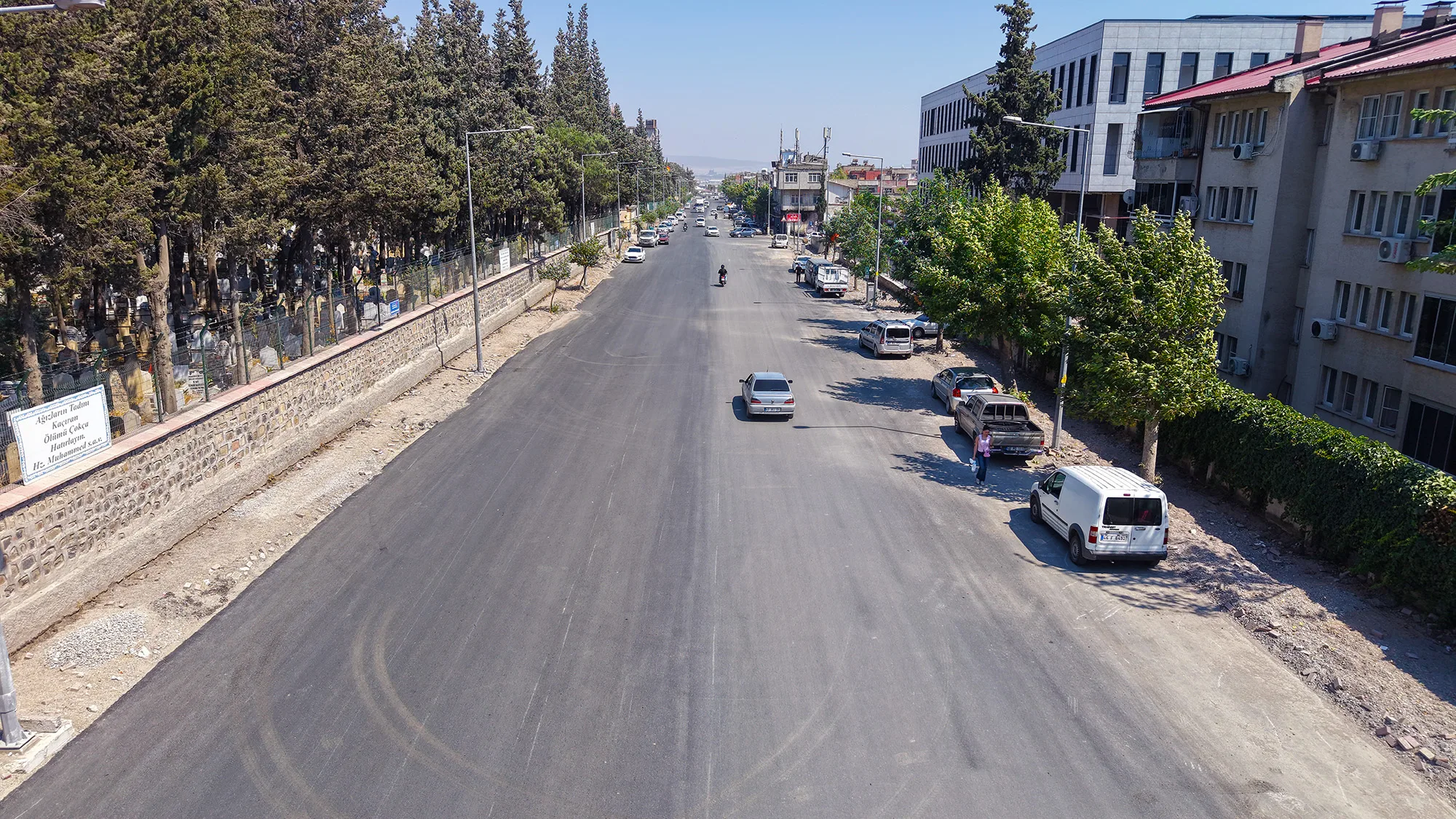Büyükşehir 2 caddeyi daha asfaltladı! Büyükşehir 2 caddeyi daha asfaltladı!