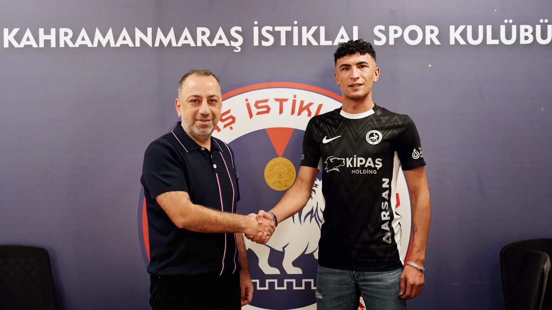 İstiklalspor’a Taze Kan: İmzayı Attı!