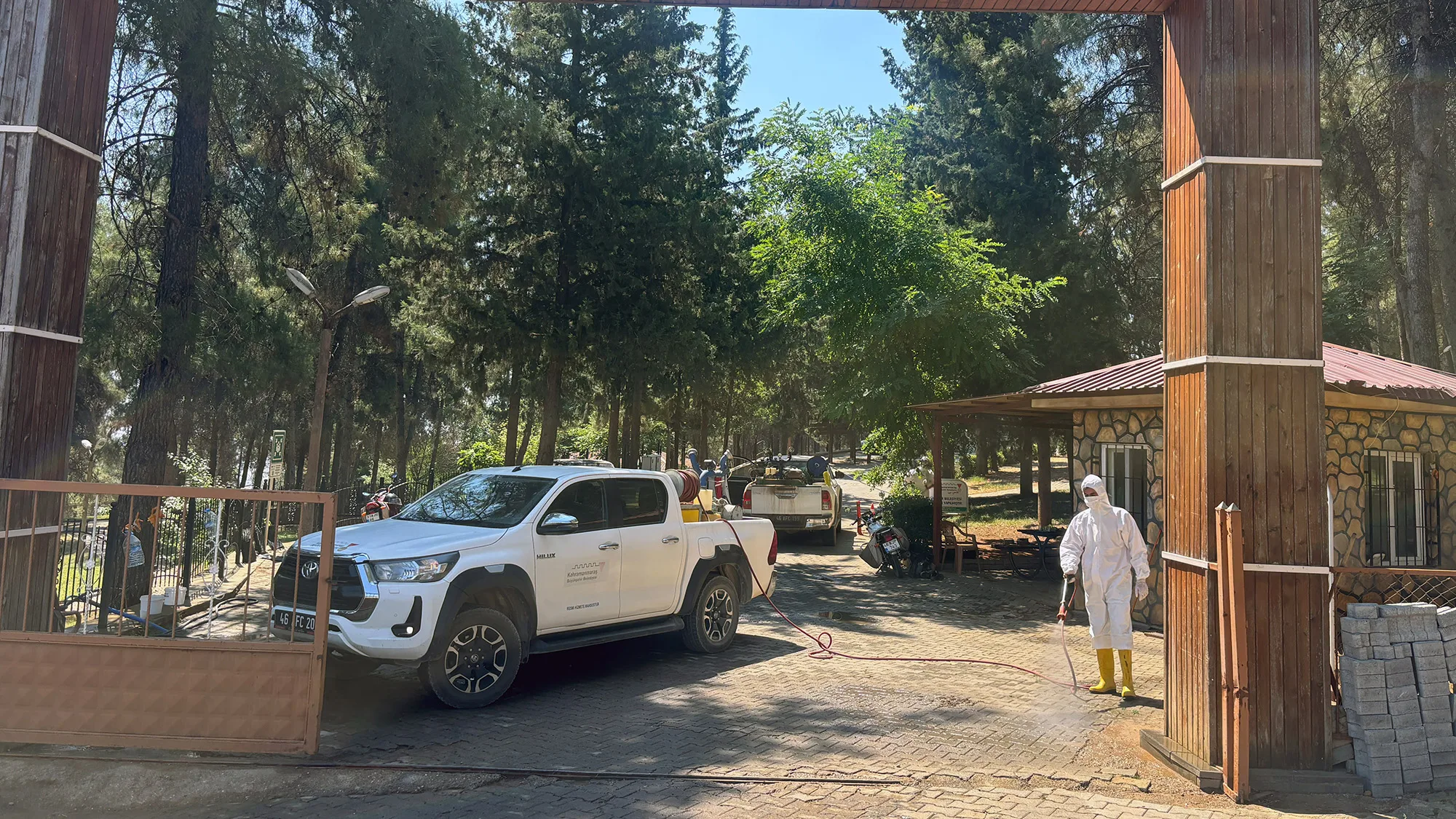 Büyükşehir, Kene ve Zararlılara Karşı Yeşil Alanlarda Nöbette