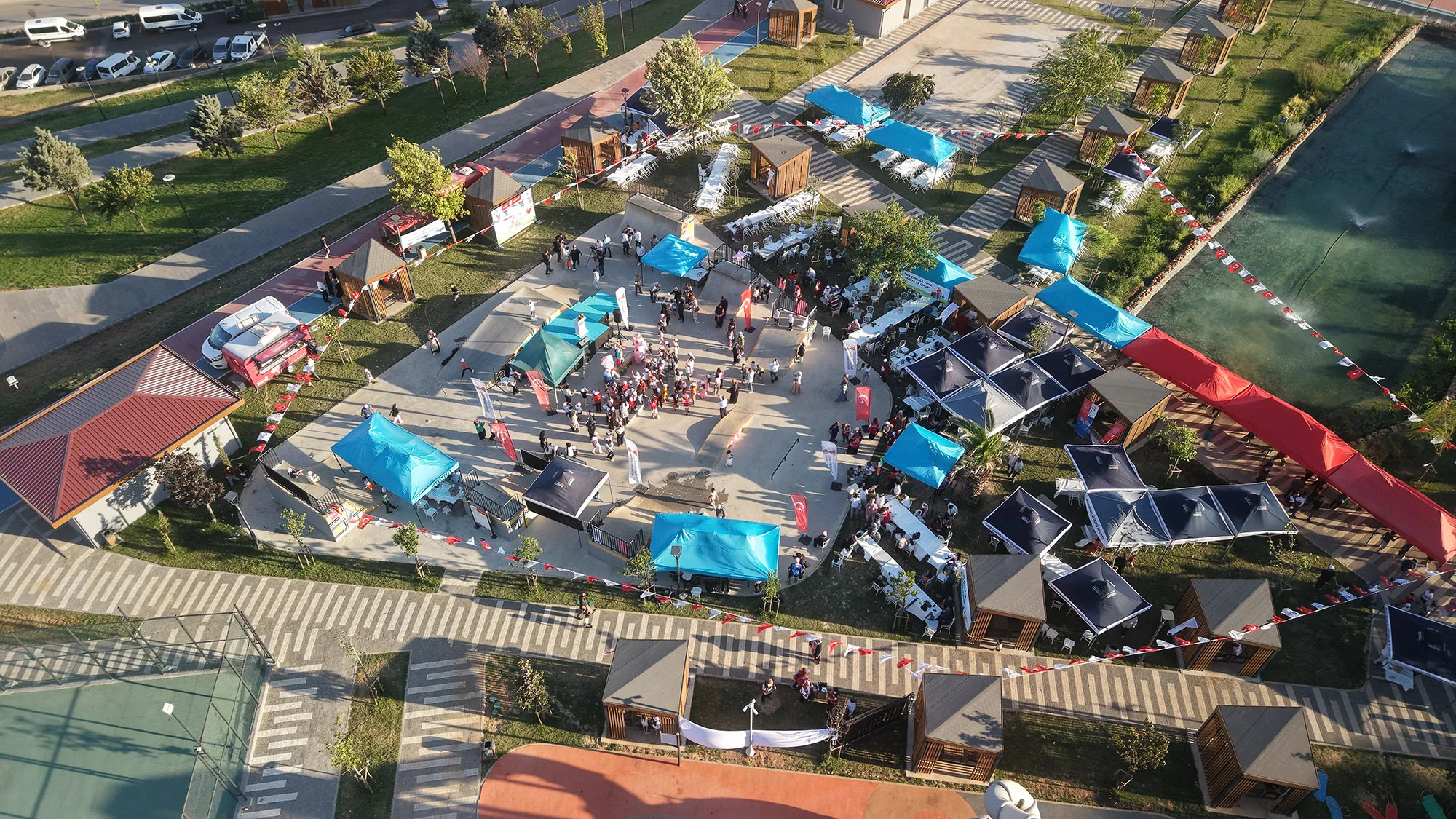 Büyükşehir’den Anlamlı Etkinlik: Sevgi Kan Bağını Aştı, Yürekler Aynı Çatıda Buluştu