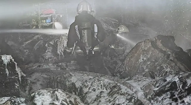 Kahramanmaraş’ta bir fabrikada çıkan yangın korkuttu. Yangın itfaiye ekiplerinin hızlı