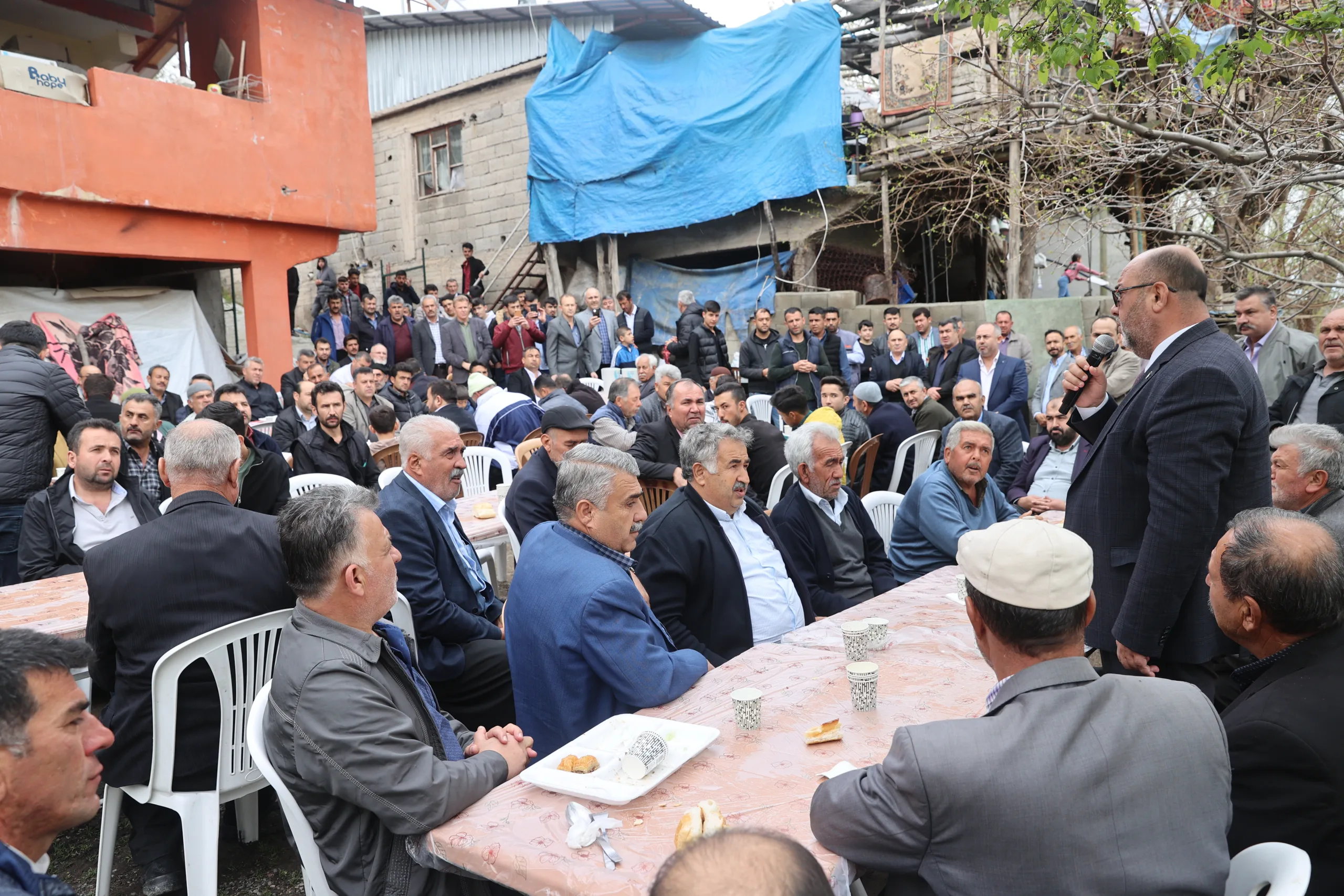 Başkan Akpınar Gönüllere Dokunan Buluşmalarını Sürdürüyor