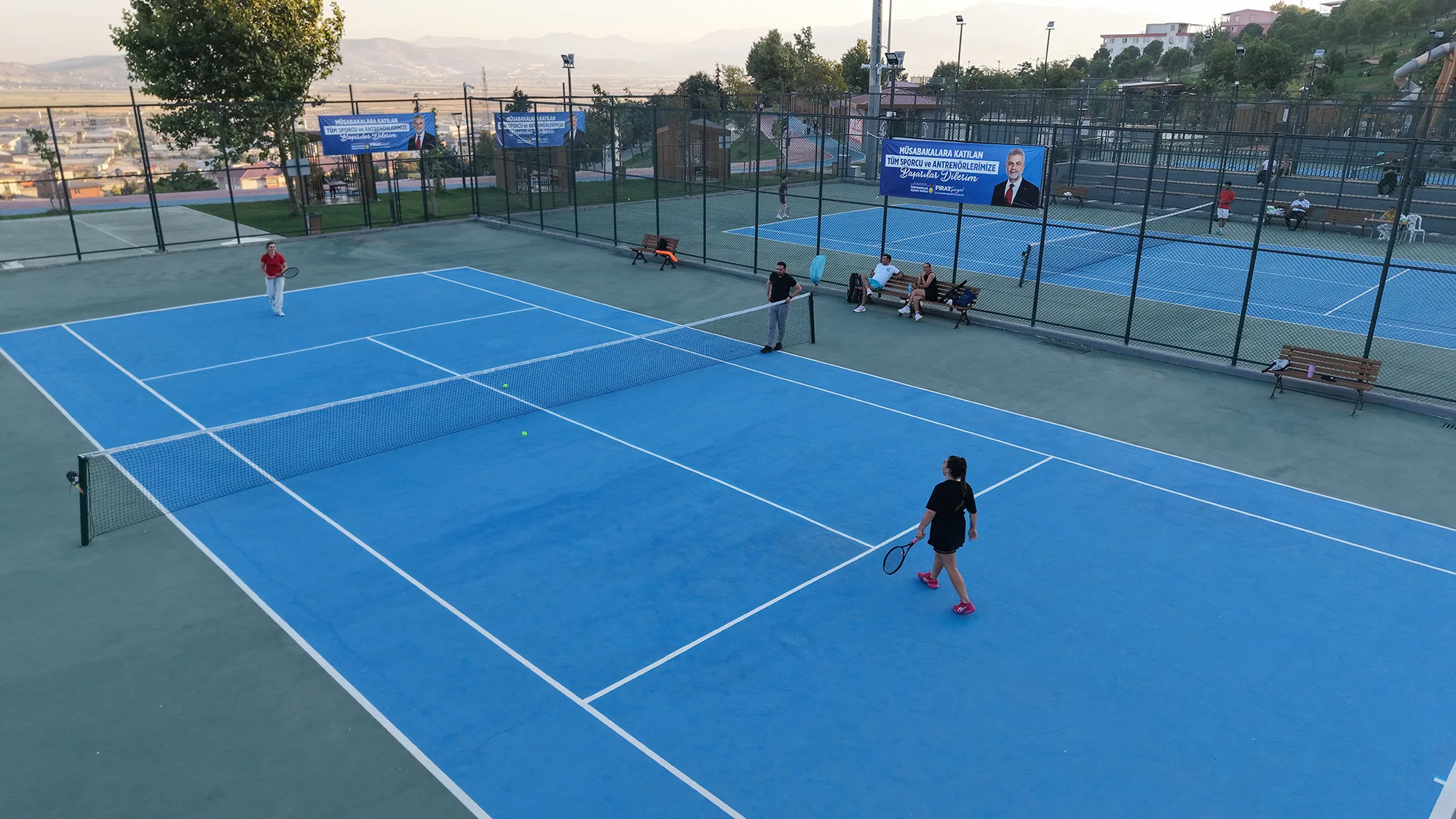 Kahramanmaraş Büyükşehir Belediyesi ile Gençlik ve Spor İl Müdürlüğü iş