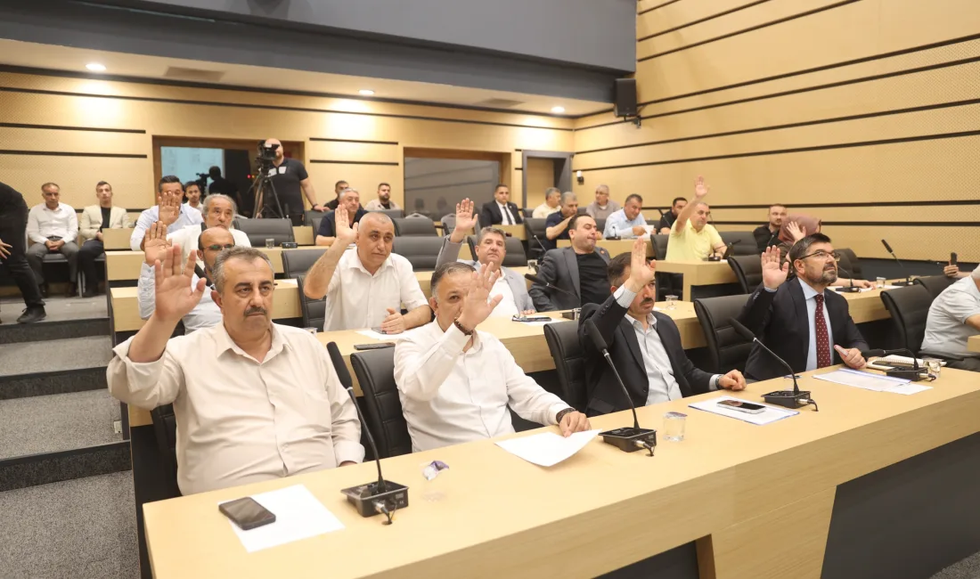 Dulkadiroğlu Belediyesi Temmuz Ayı Olağan Meclis Toplantısı gerçekleştirildi. Başkan Mehmet