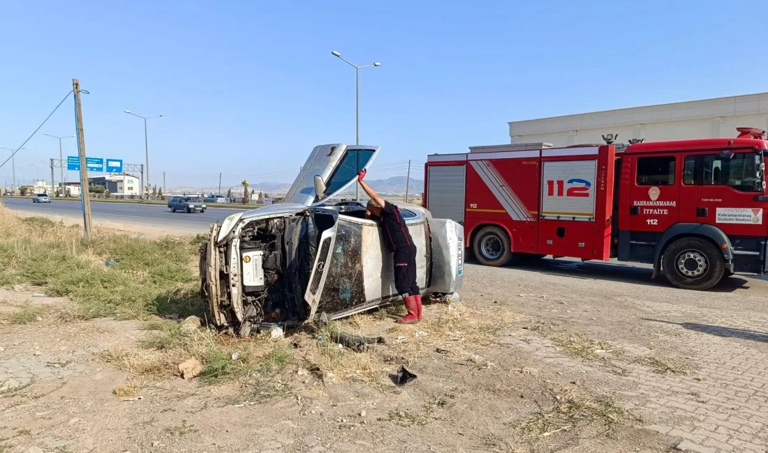 Kahramanmaraş’ın Onikişubat ilçesinde kontrolden çıkan bir otomobilin takla atması sonucu