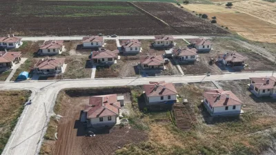 KASKİ, Afşin’e bağlı Nadır Mahallesi Köy Evleri bölgesinde yürüttüğü altyapı