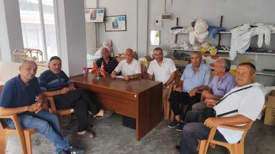 Osmaniye Bal Üreticileri Birliği Başkanı İsmet Topal, düzenlediği basın toplantısıyla