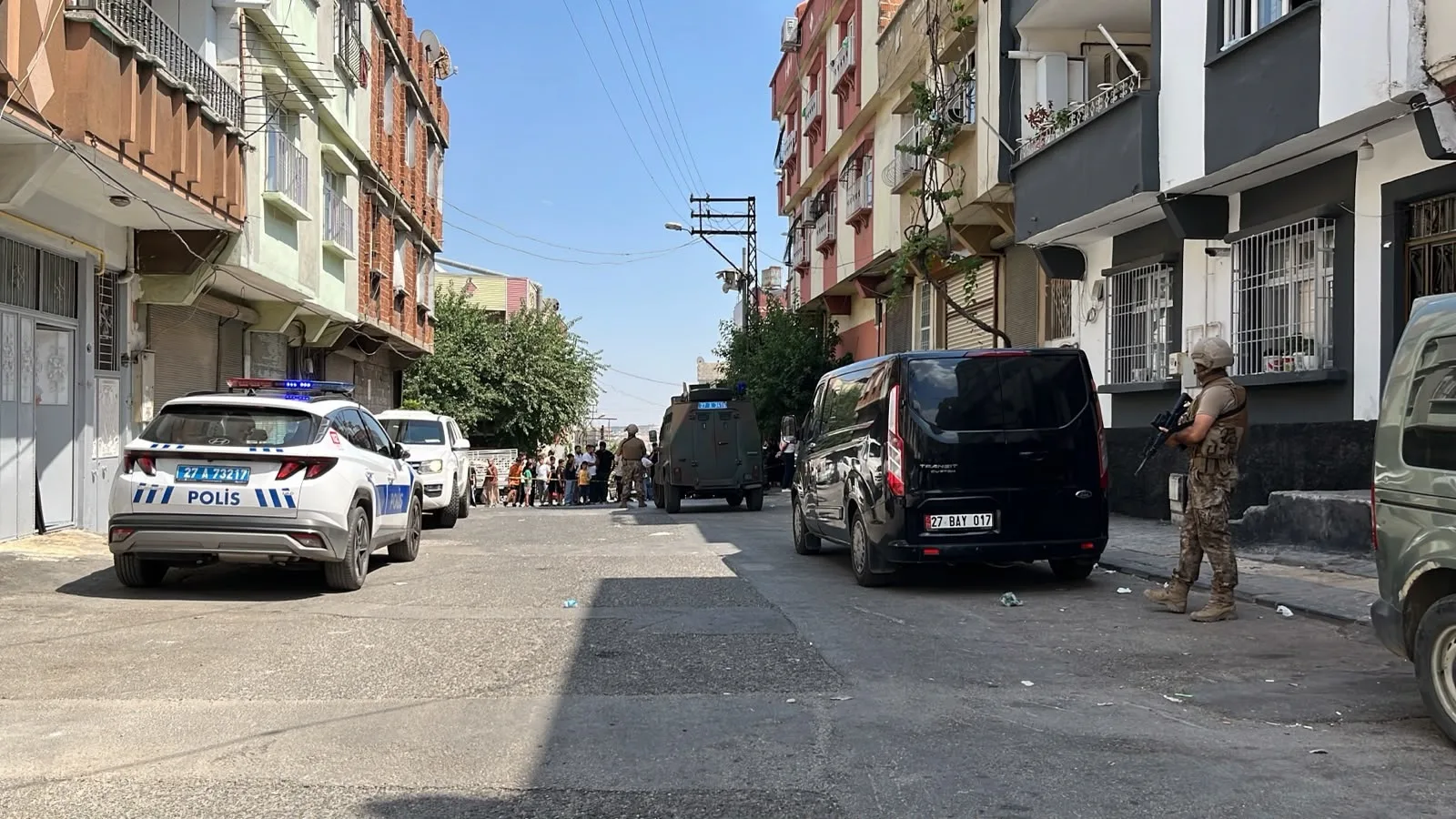 Yakalanacağını Anladı, Damdan Dama Atladı!