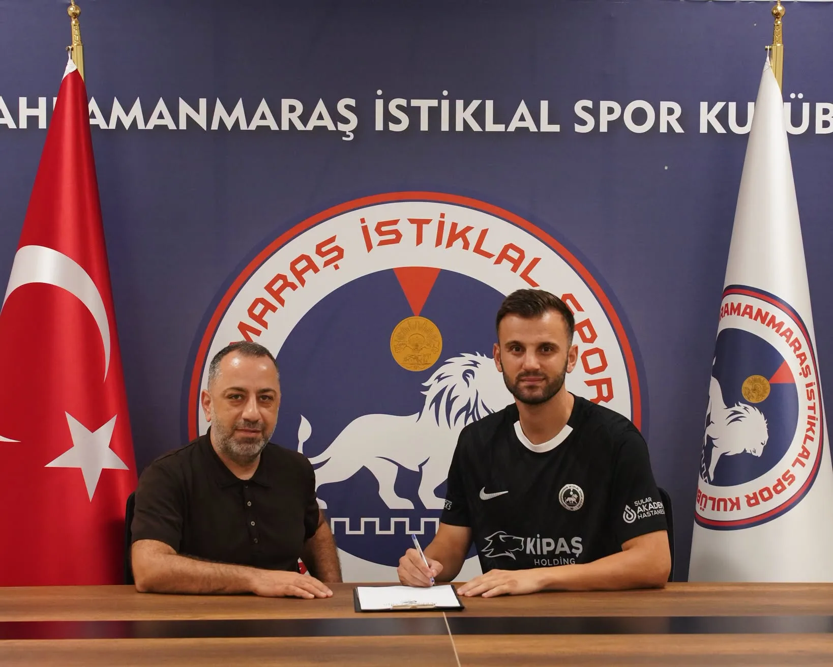 İstiklal’de İlk Transfer Kaleye!