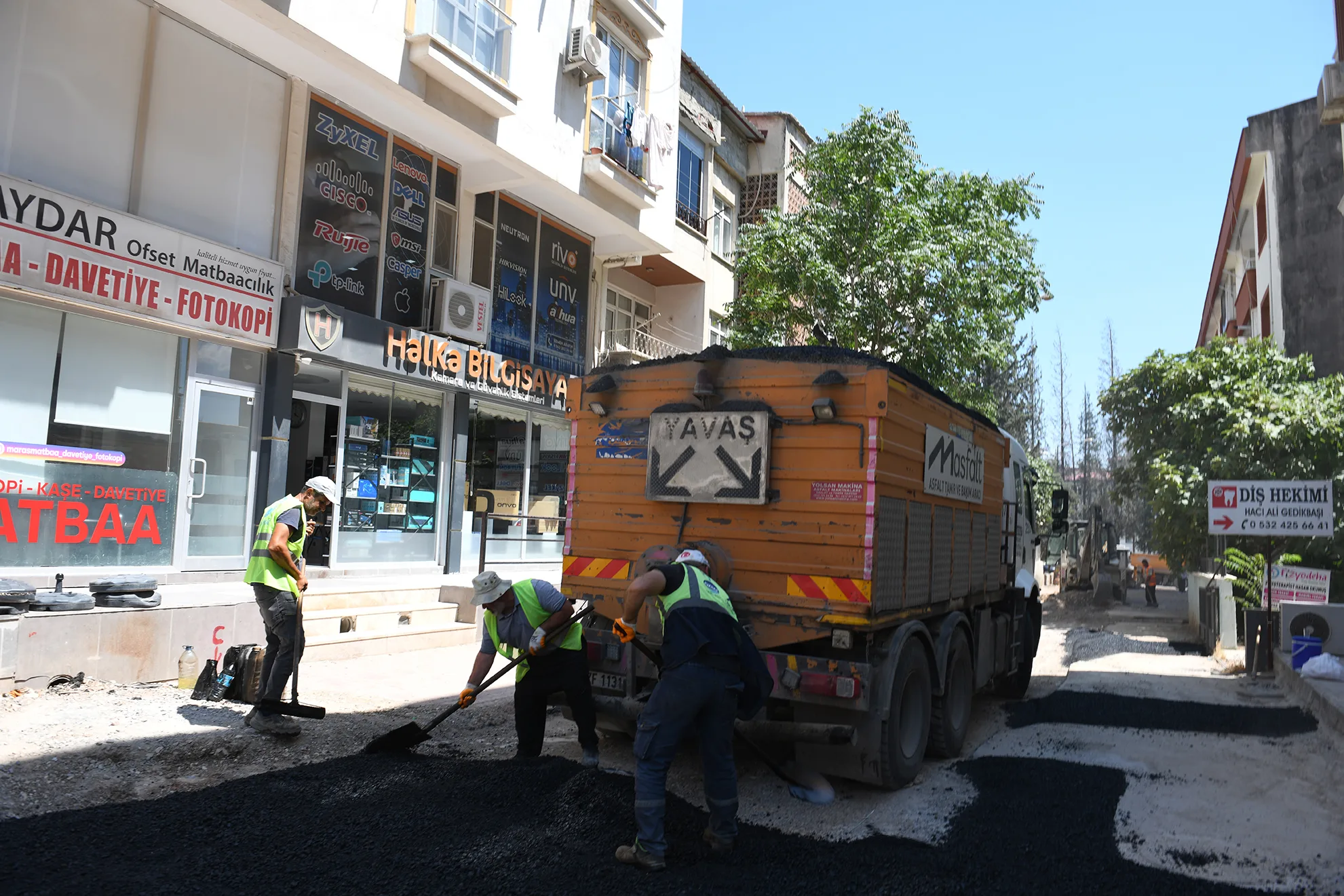 KASKİ’den Bahçelievler’de Altyapı Sonrası Yol Hamlesi! KASKİ’den Bahçelievler’de Altyapı Sonrası Yol Hamlesi!