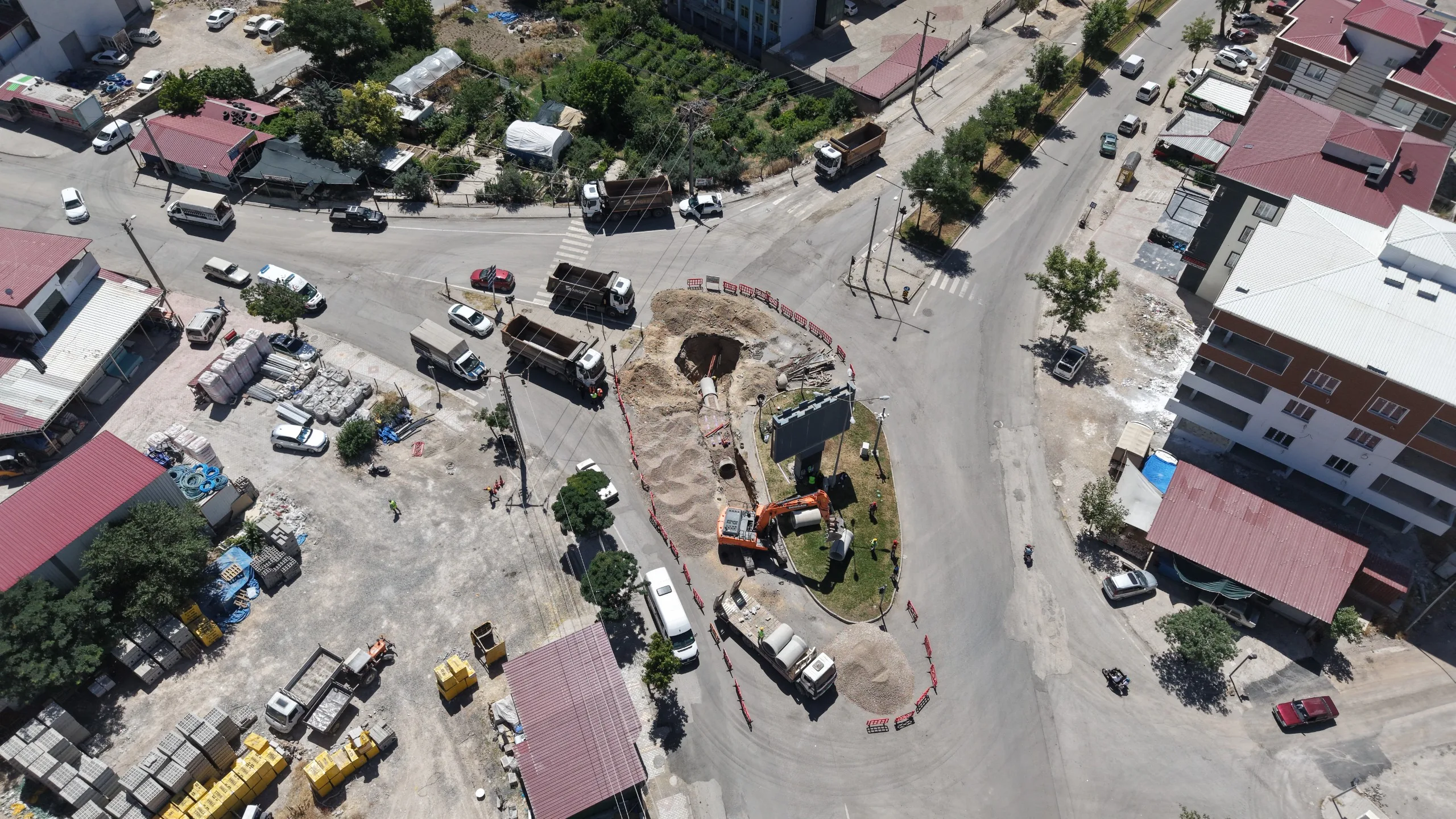 KASKİ’den Dev Altyapı Hamlesi: Büğlek Caddesi’nde Taşkınlara Geçit Yok!
