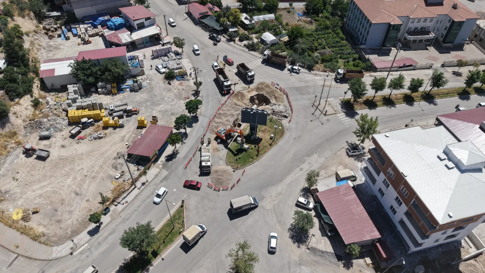 KASKİ’den Dev Altyapı Hamlesi: Büğlek Caddesi’nde Taşkınlara Geçit Yok!