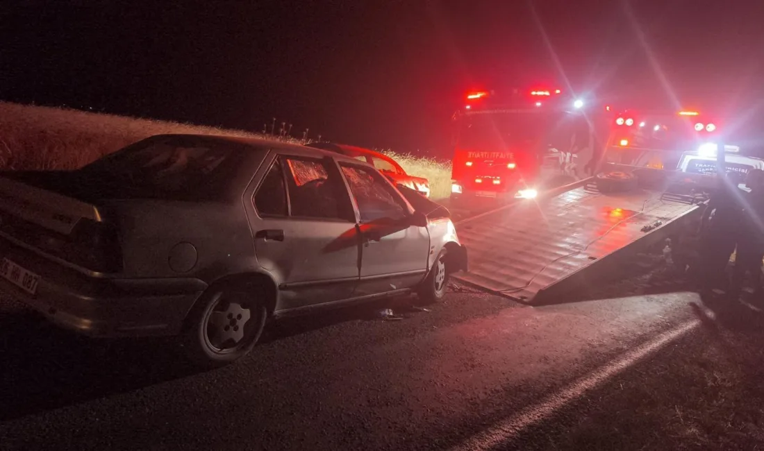 Kahramanmaraş’ın Elbistan ilçesinde iki otomobilin kafa kafaya çarpıştığı trafik kazasında