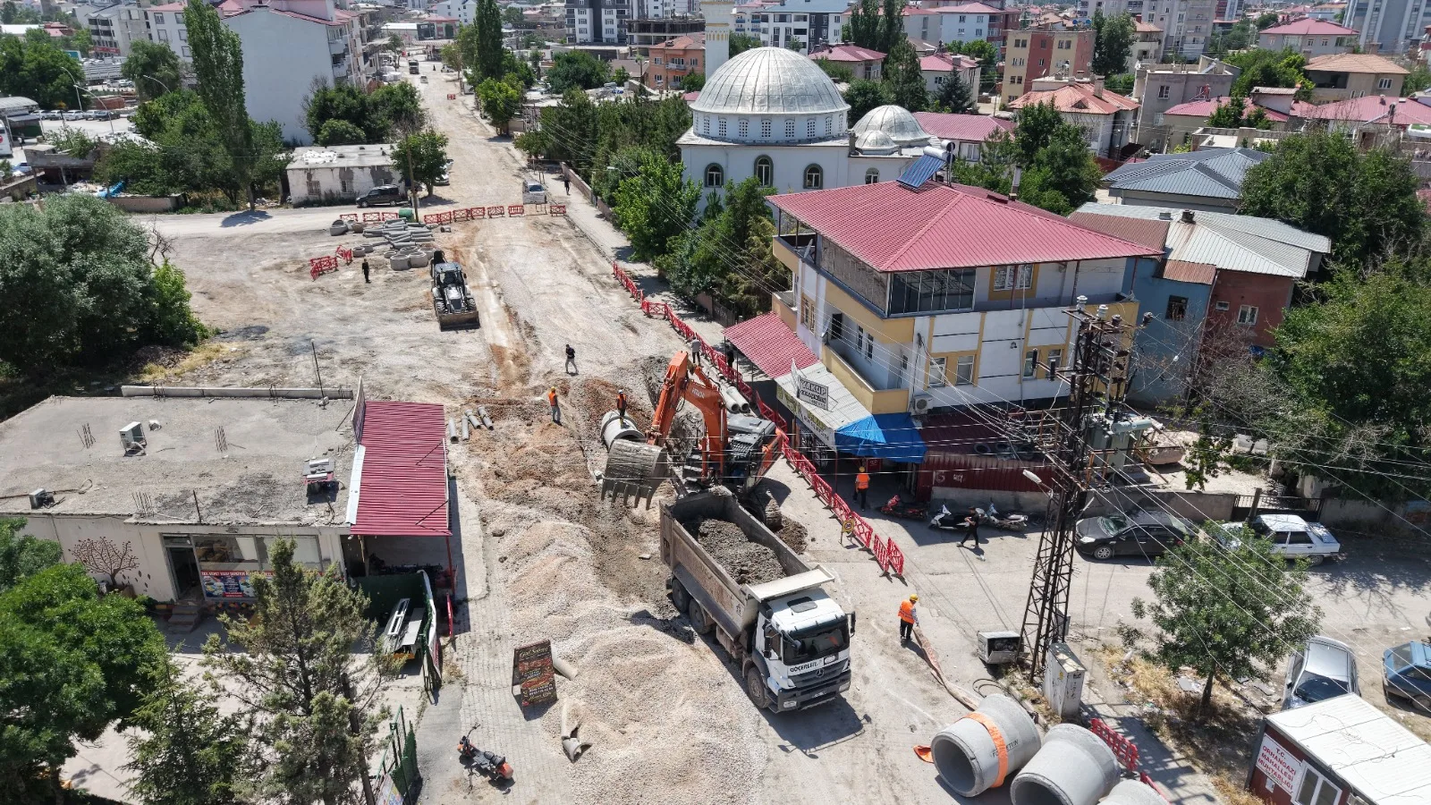 Elbistan’da Altyapı Seferberliği: KASKİ Çalışmalarını Hızlandırdı!