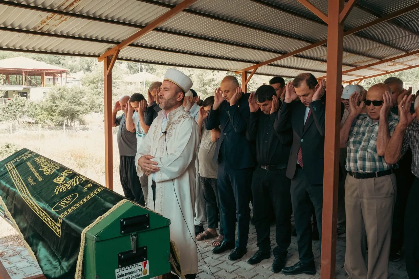 Kahramanmaraş’ın Andırın ilçesinde, Şehit Öğretmen Ahmet Bekar’ın annesi Huriye Bekar,