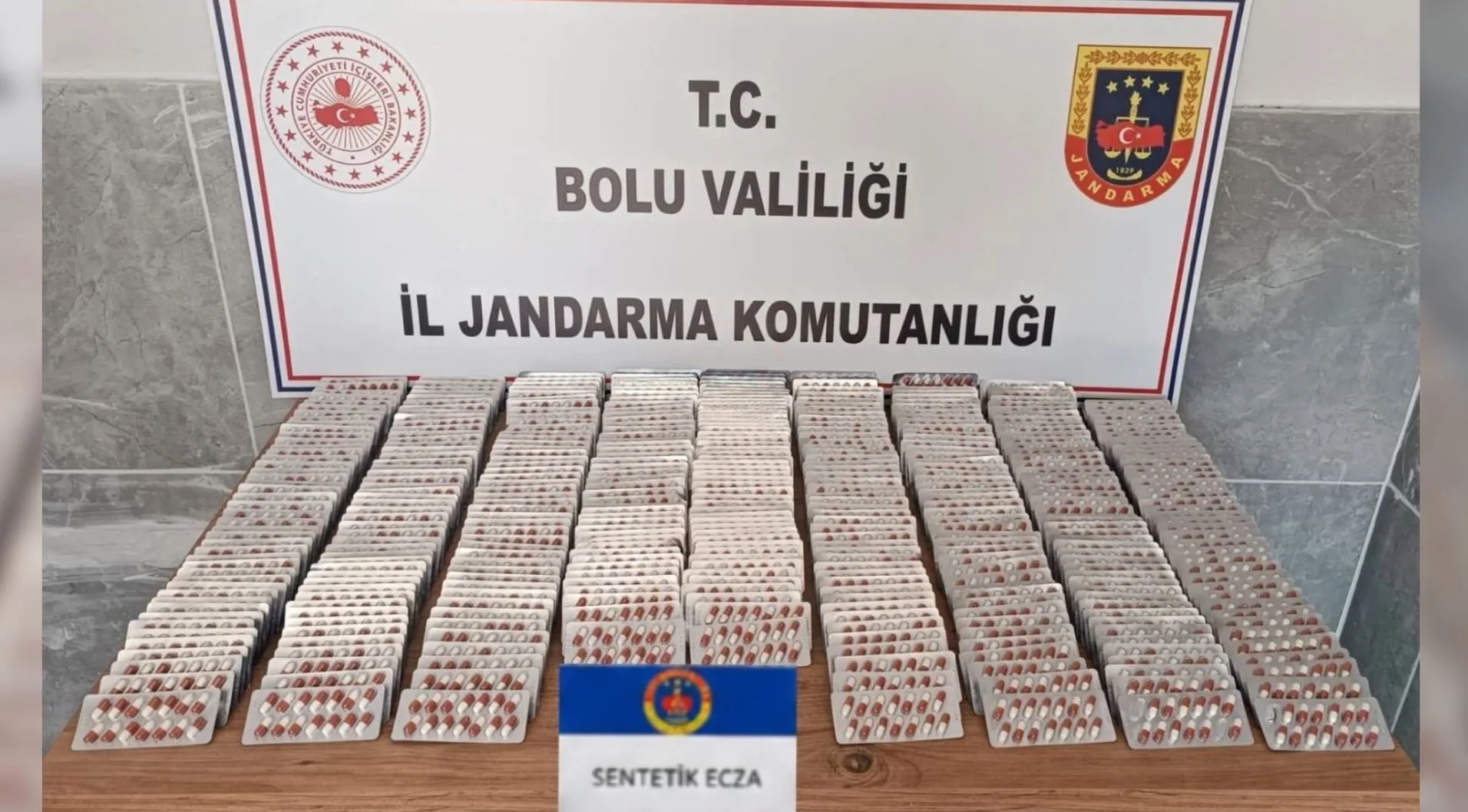 28 İlde Zehir Tacirlerine Darbe: 69 Tutuklama!