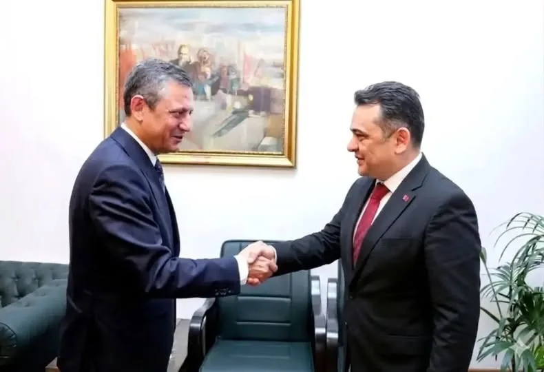 Yeni Parti Elbistan İlçe Başkanlığı görevine Onur Gürbüz getirildi. Görevlendirildiğini