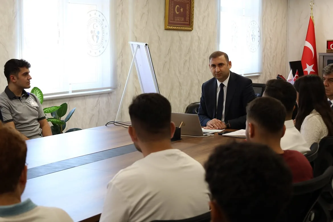 Kahramanmaraş'ta Gençlik ve Spora Yeni Kadro!