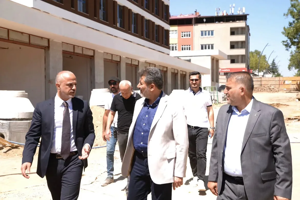 Kahramanmaraş’ın Afşin ilçesinde deprem sonrası yeniden ihya çalışmaları ile sosyal