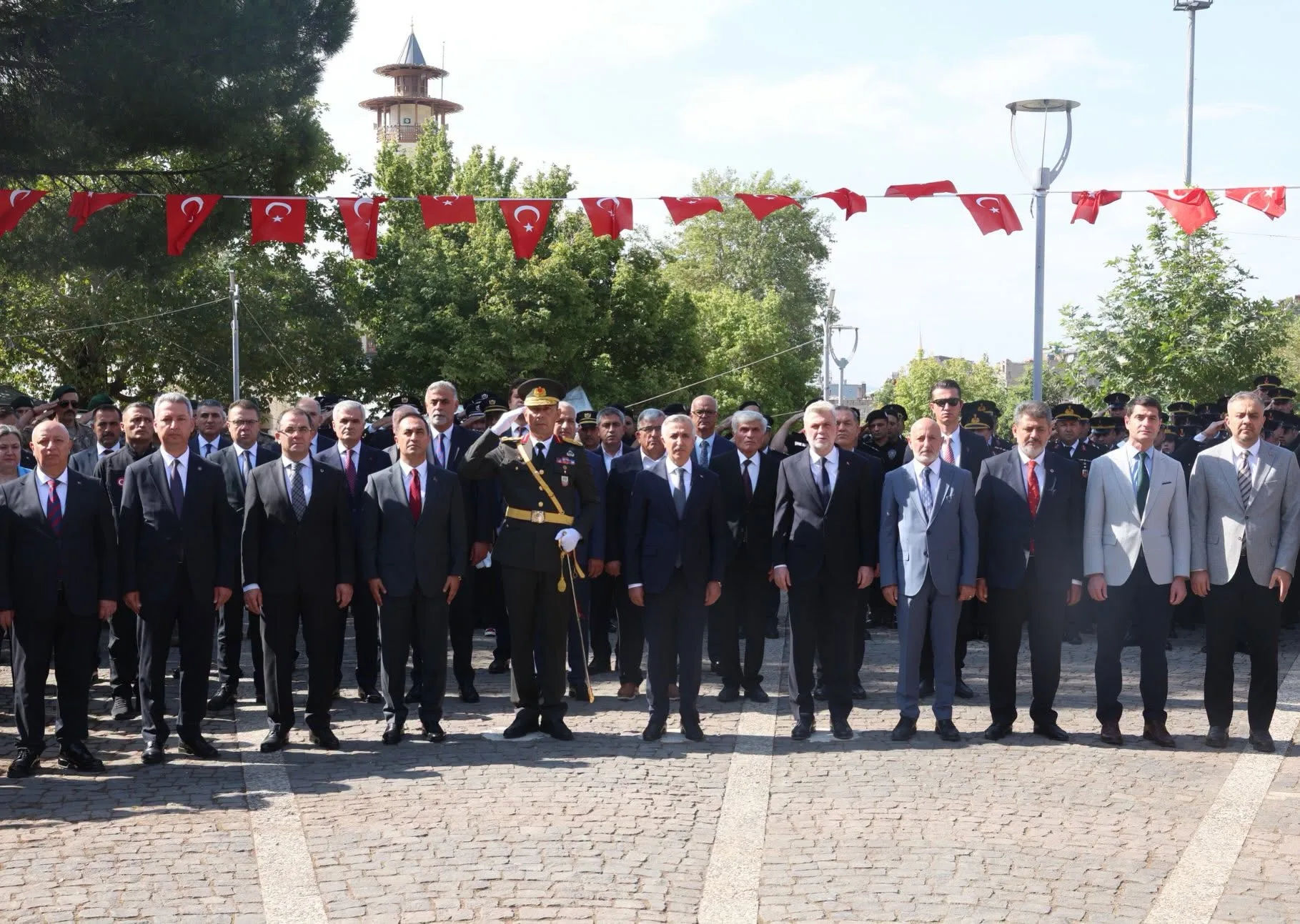 30 ağustos zafer gururu atatürk anıtı’nda başladı