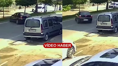 Refüjdeki ağaca çarpan otomobildeki 3'ü çocuk 7 kişi yaralandı. Kaza,
