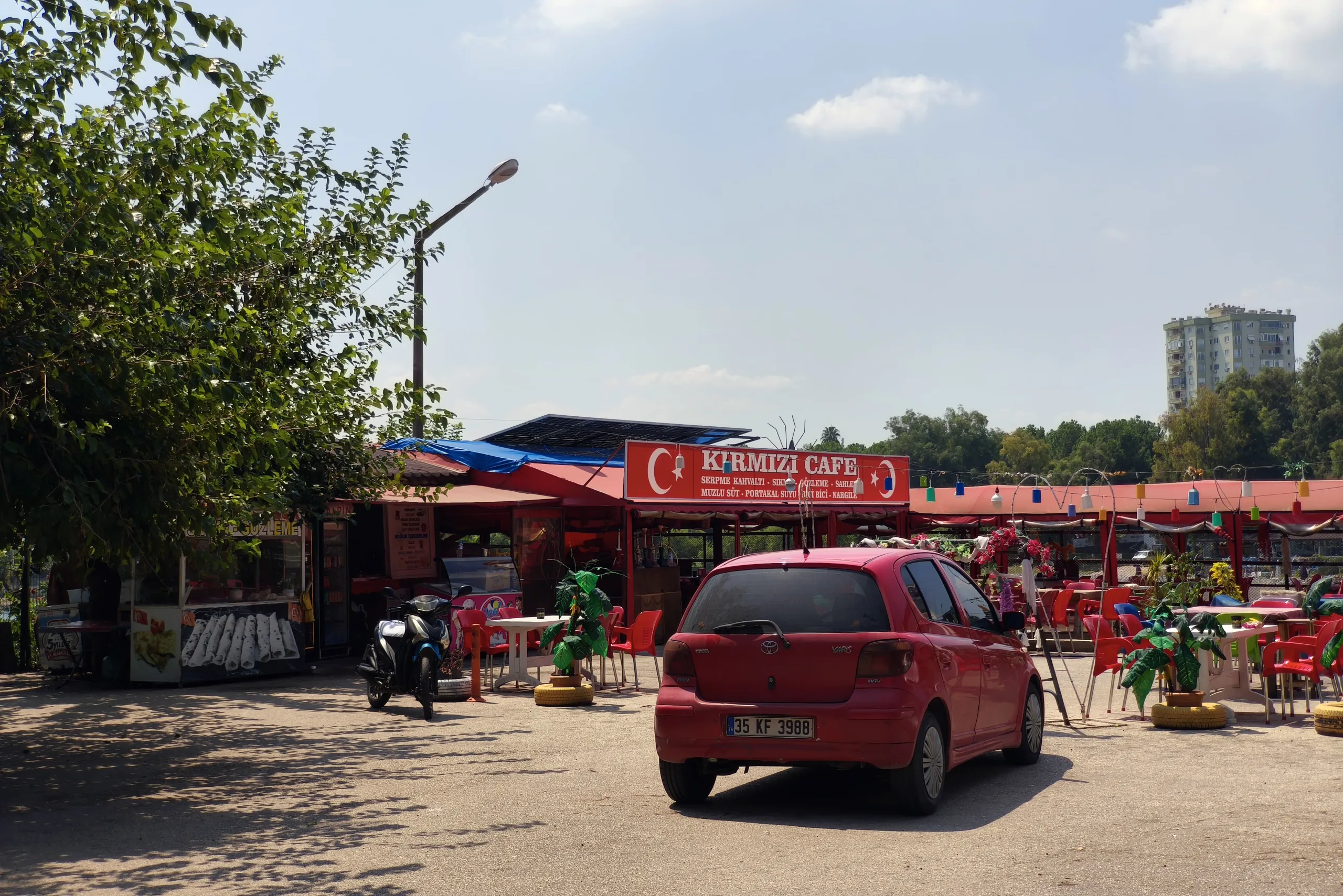 Ne Hale Geldik! Parkta “Yan Baktın” Cinayeti!