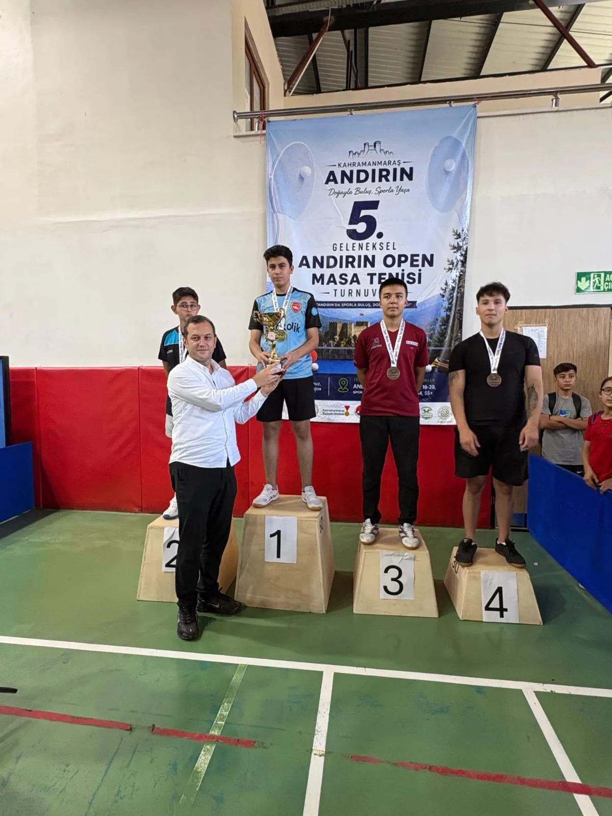 Andırın'da Masa Tenisinin Şampiyonları Belli Oldu!