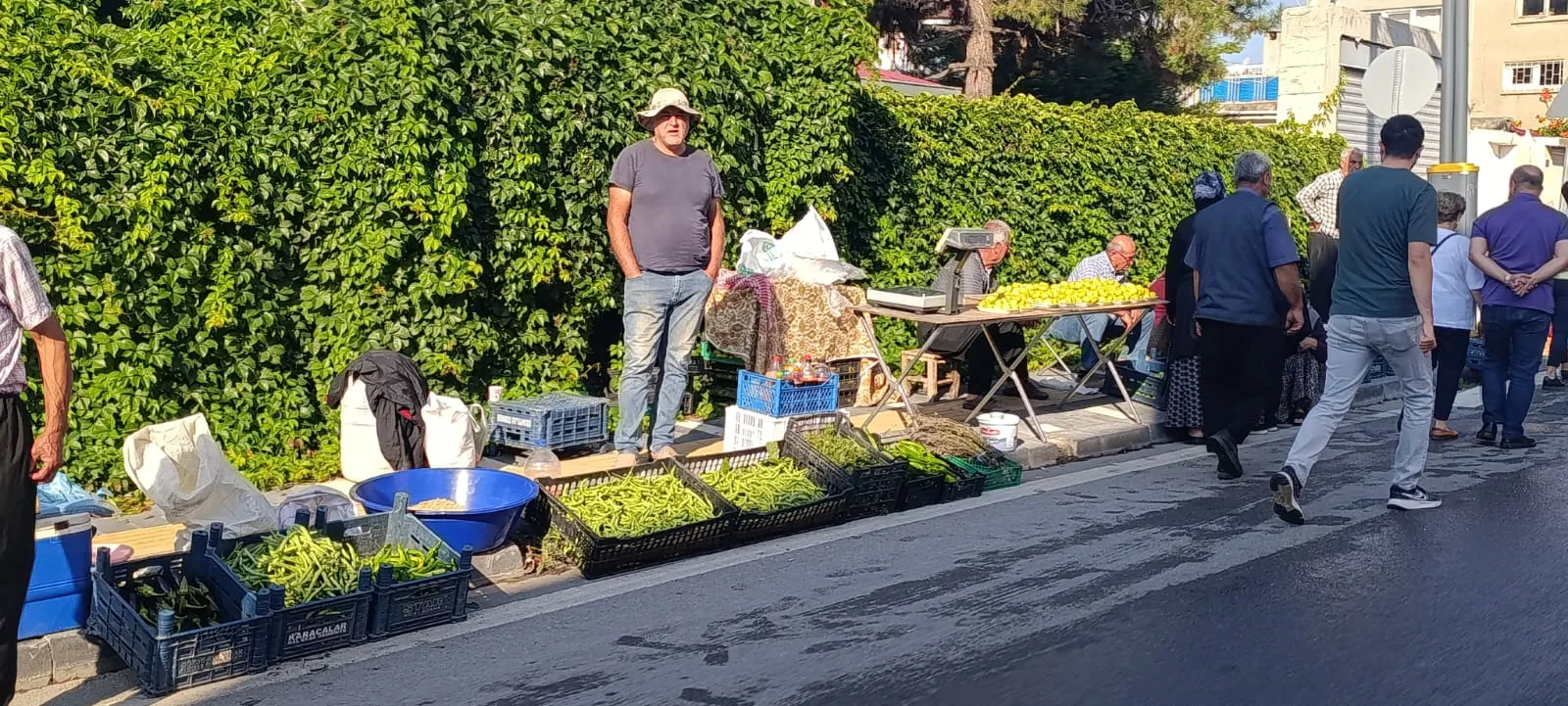 Andırın Köy Pazarı’nda Yaz Sonu Yoğunluğu!