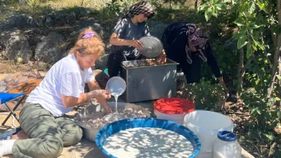 Andırın’da gelenek sürüyor. Kahramanmaraş’ta kış aylarının vazgeçilmezi lezzeti tarhana için