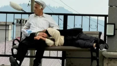 Andırın’da yürekleri ısıtan görüntü, görenleri hem gülümsetti hem de duygulandırdı.