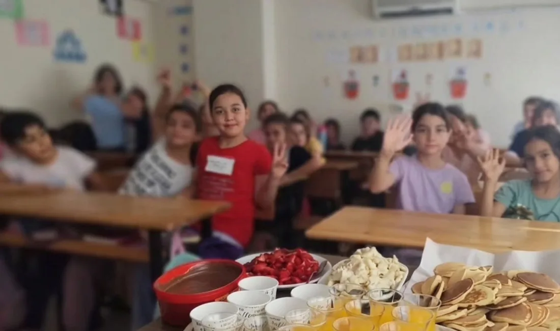 Andırın’da Yaz Kur’an Kurslarında eğitim gören öğrenciler, "Mutfak Atölyesi" etkinliğinde