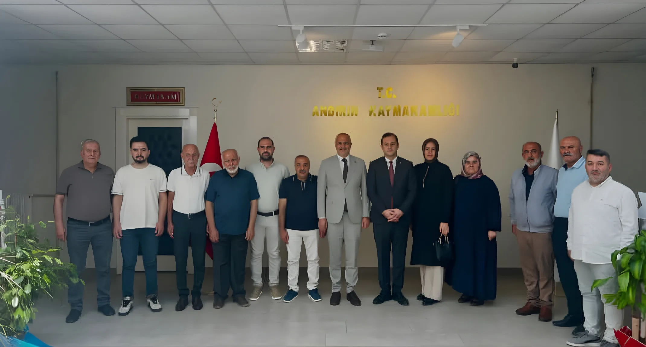 Kahramanmaraş’ın Andırın ilçesinde Belediye Başkanı Ahmet Sinan Gökşen ve belediye