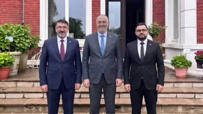 Andırın Belediye Başkanı Ahmet Sinan Gökşen, Almanya’nın Köln şehrinde ziyaretler