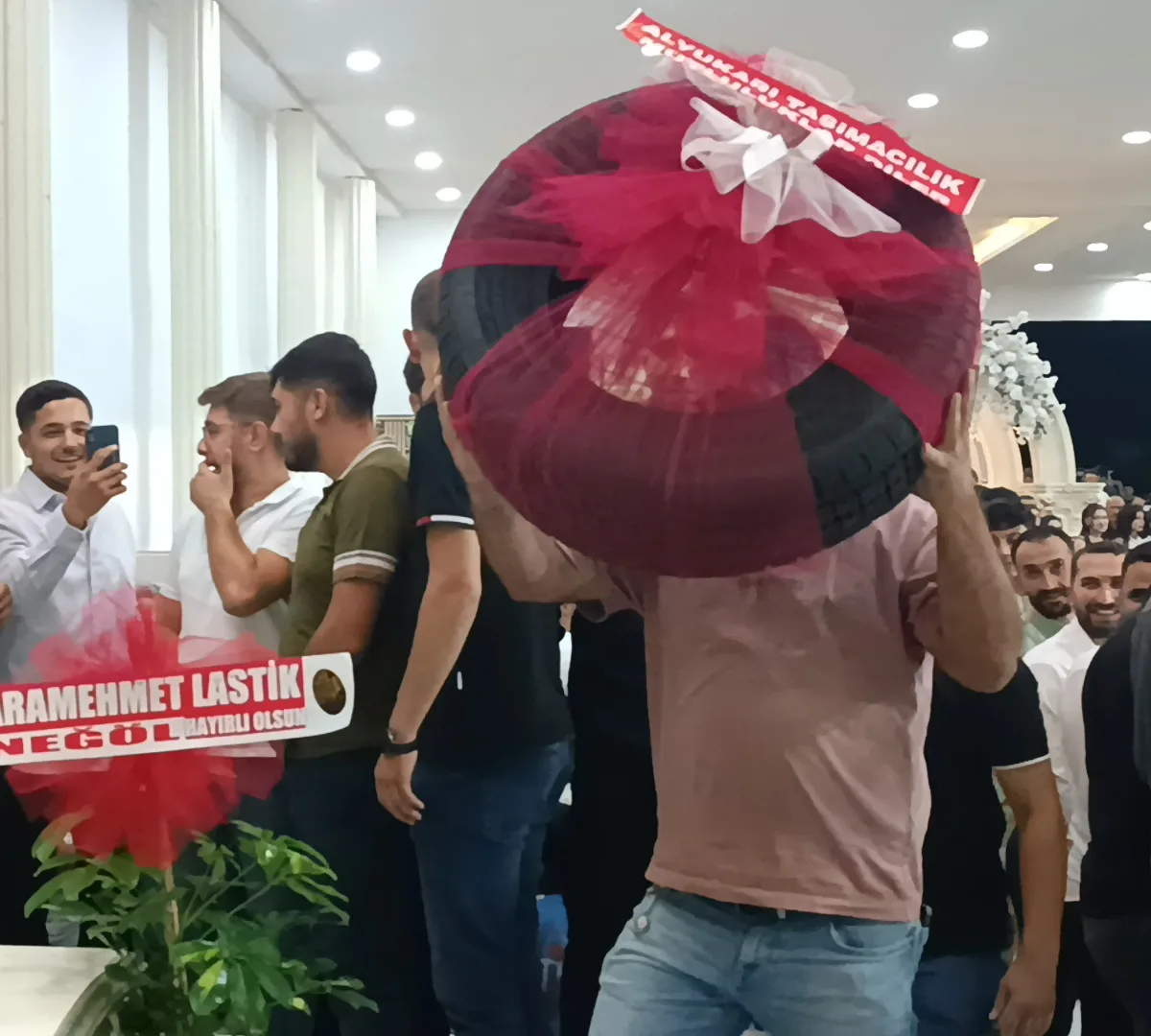 Damada altın yerine lastik!