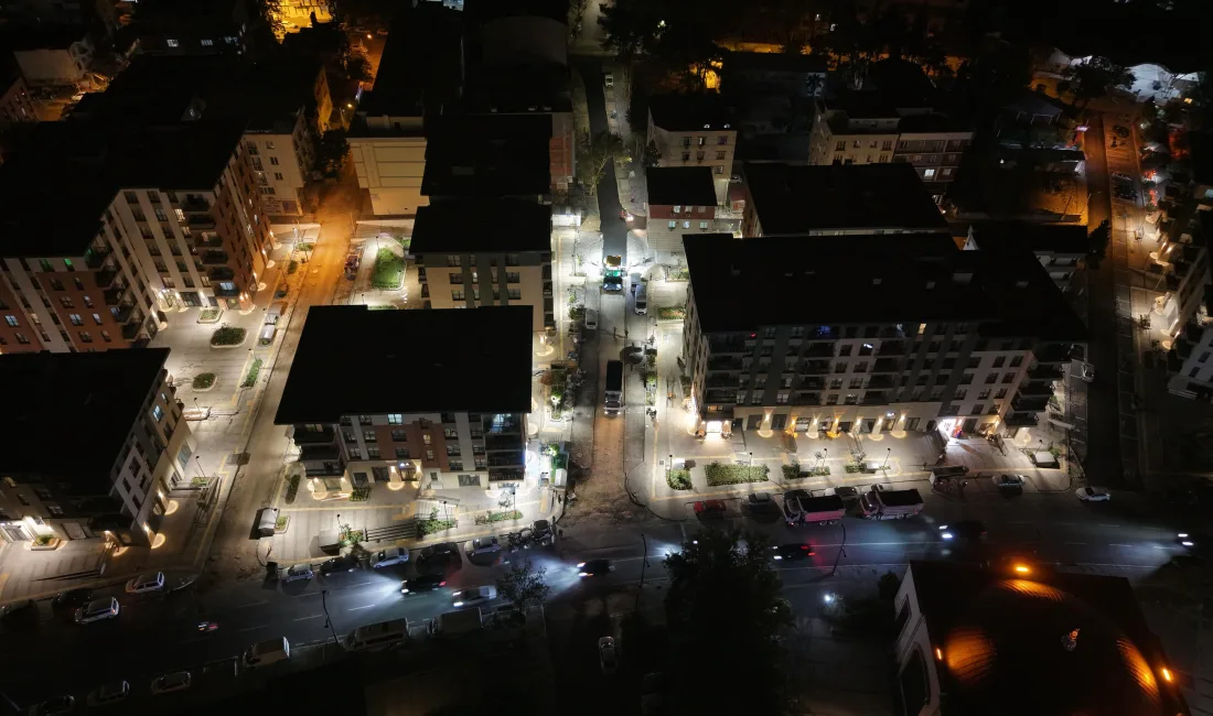 Kahramanmaraş Büyükşehir Belediyesi, Dulkadiroğlu Yenişehir Mahallesi’ndeki yeni yerleşim alanlarında ulaşım