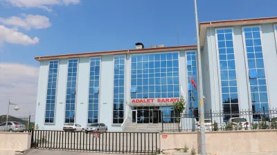 Edirne'de Keşan ilçesinde polis tarafından durdurulan araçta yurt dışına kaçmak