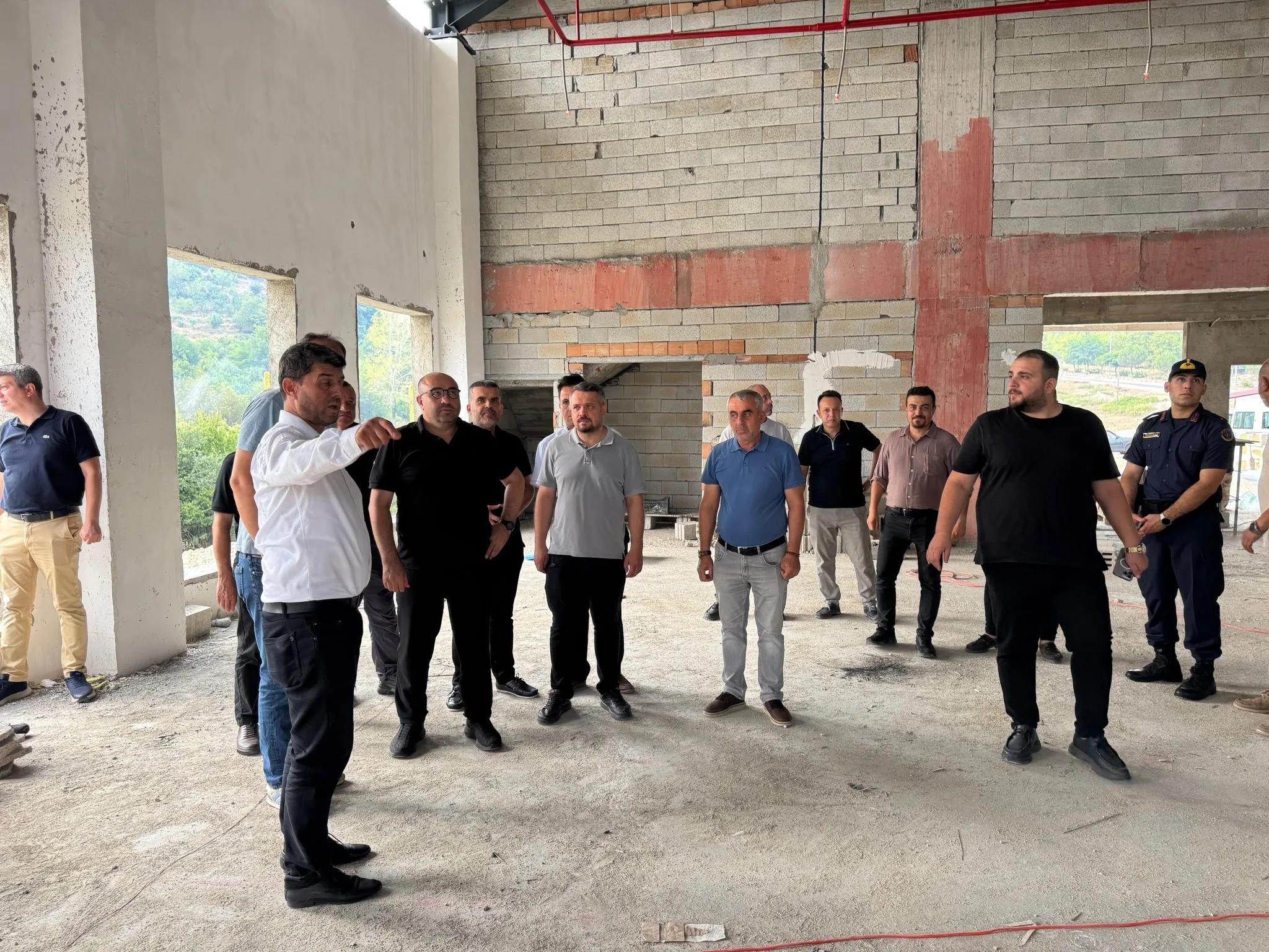 Andırın’da yeni sosyal kompleks: çalışmalar yerinde i̇ncelendi