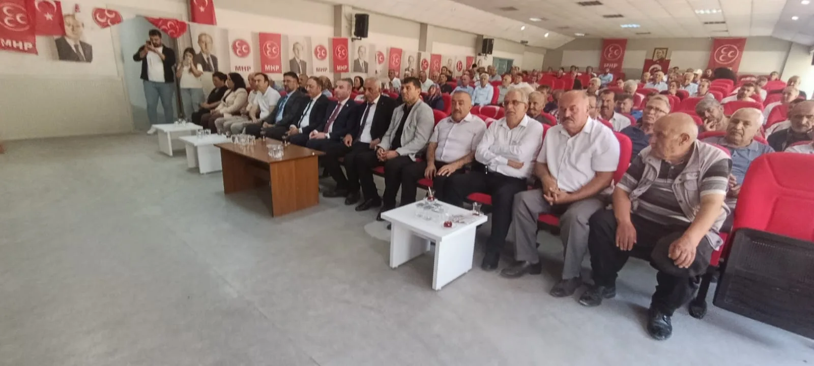 MHP Andırın’da Başkan Keleş Güven Tazeledi MHP Andırın’da Başkan Keleş Güven Tazeledi