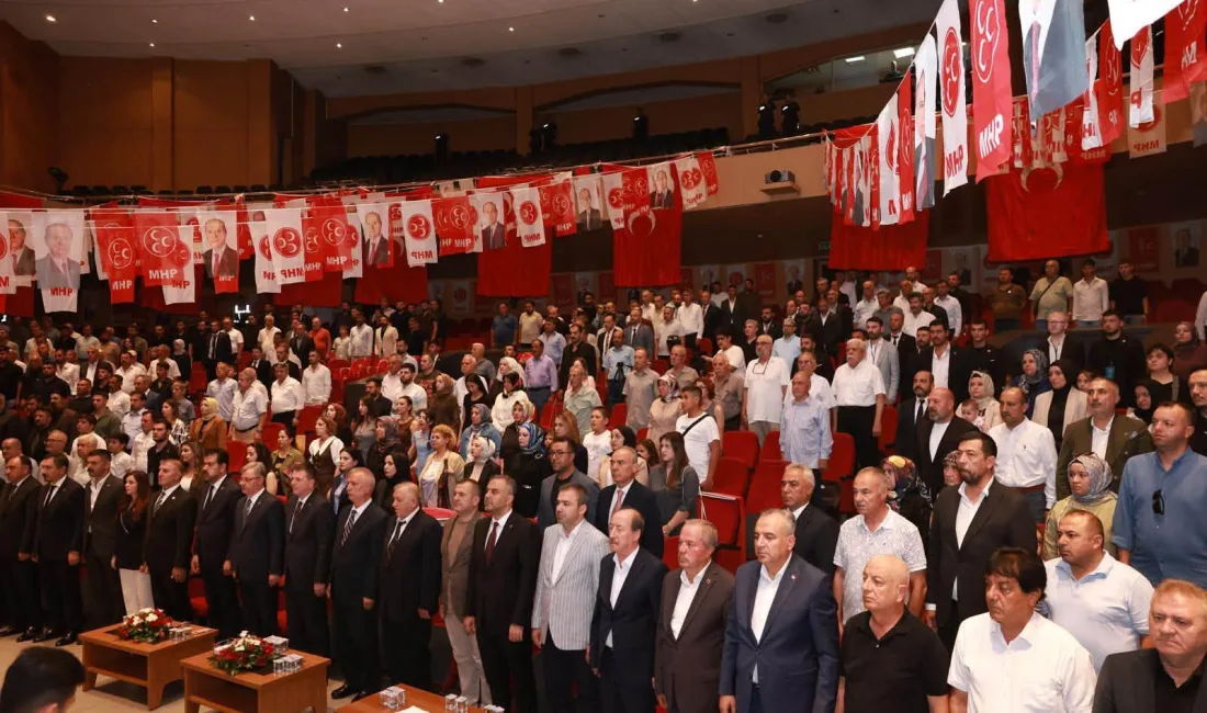 MHP Onikişubat İlçe Teşkilatı’nda tek adayla yapılan kongrede Koray Korkmaz,