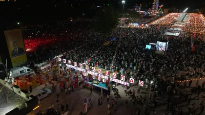 Kahramanmaraş Büyükşehir Belediyesinin Uluslararası Geleneksel Ağustos Fuarı, ilk gününde on