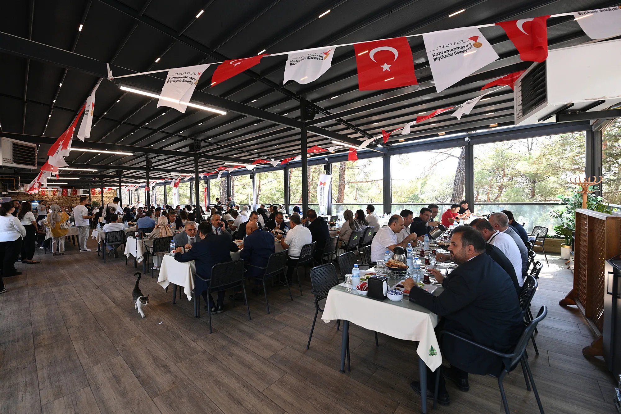 Gençlere Pusula Olacak Dev Eğitim Hamlesi: Bin Öğrenciye Ücretsiz Kurs!
