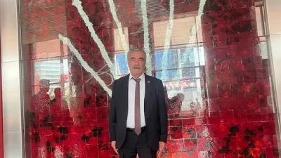 Andırın’da CHP’den istifa ederek Yeni Parti’ye katıldığını duyuran eski ilçe