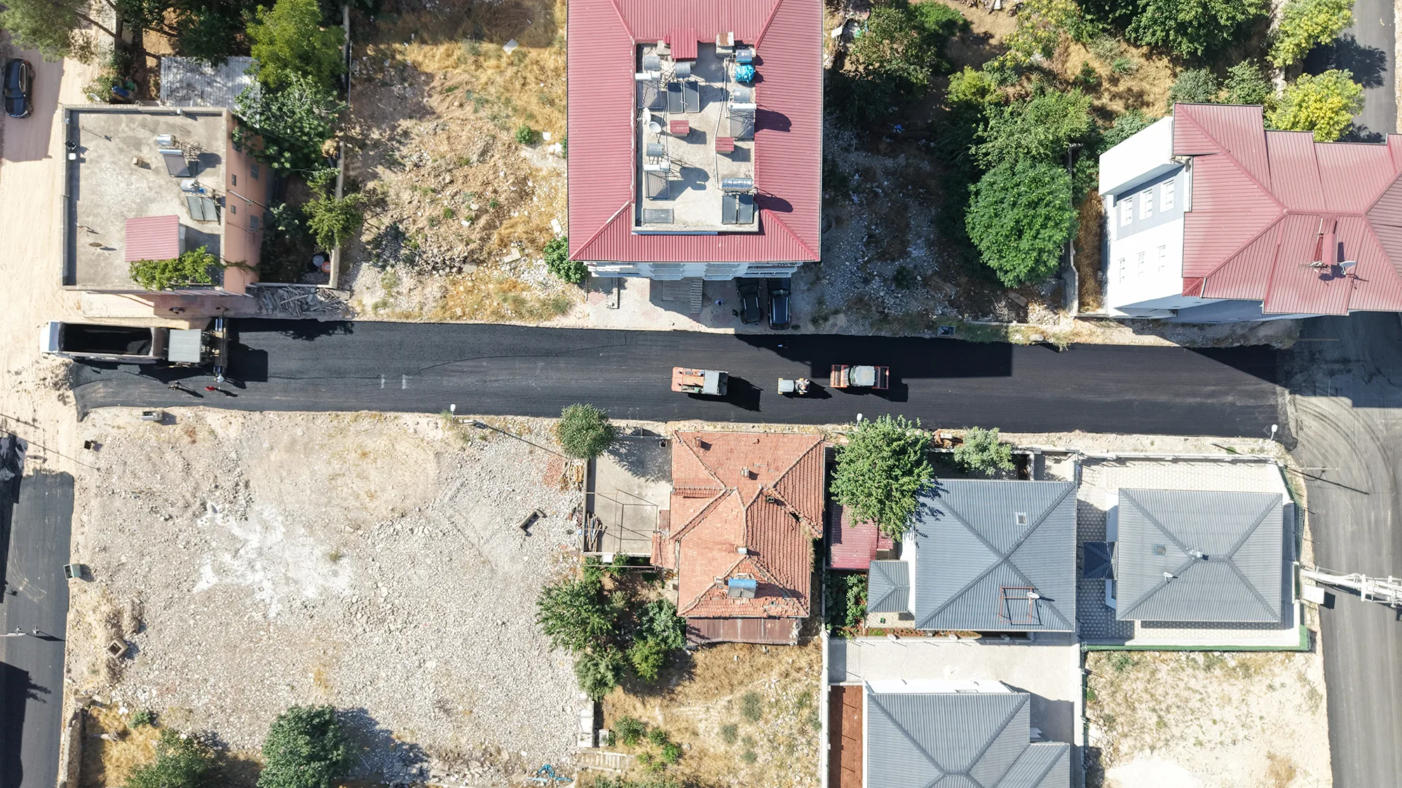 Pazarcık’ta 38 Bin Tonluk Asfalt Hamlesi!